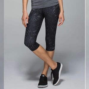 lululemon Speed Up Crop 2” camo print leggings.